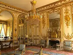 Salon des Ambassadeurs