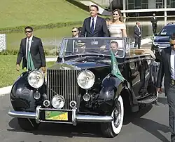 Jair Bolsonaro riding in the car in January 2019