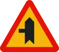 TP-1b Intersection with priority on the road on the left