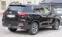 Y450 (facelift) rear view