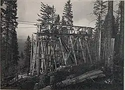 Straße Mandrielle.Drahtseilbahn-Spannvorrichtung. (BildID 15643413).jpg