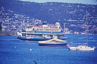 Kosciusko in Hobart to assist following the collapse of the Tasman Bridge