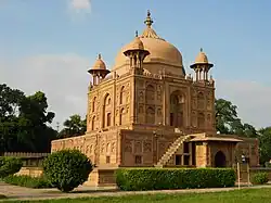 Tomb of Nisar Begum at Khusro Bagh Allahabad