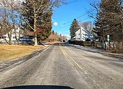 Tomhicken Road eastbound