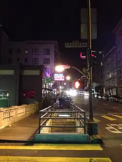 Top of stairs connecting upper Stockton Street with lower Stockton Street (2013)
