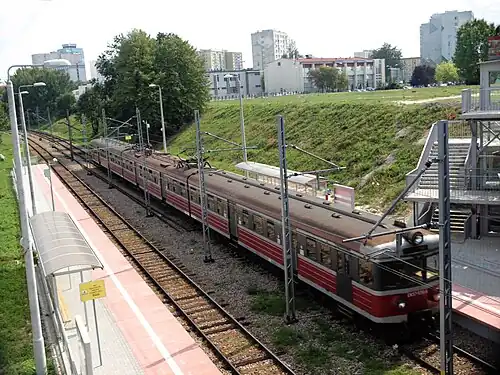 EN57 train at the railway station