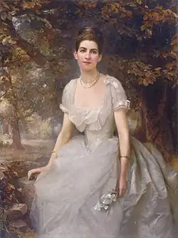 Vere Monckton-Arundell, Viscountess Galway (1889)
