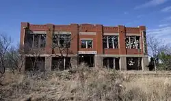 Abandoned school in Whiteflat (Motley County)