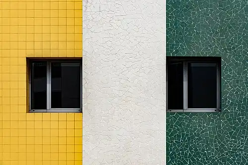 Postmodern windows of the Cité de la musique (Paris)