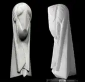 Joseph Csaky, ca 1920, Tête (front and side view), limestone, 60 cm, Kröller-Müller Museum, Otterlo, the Netherlands